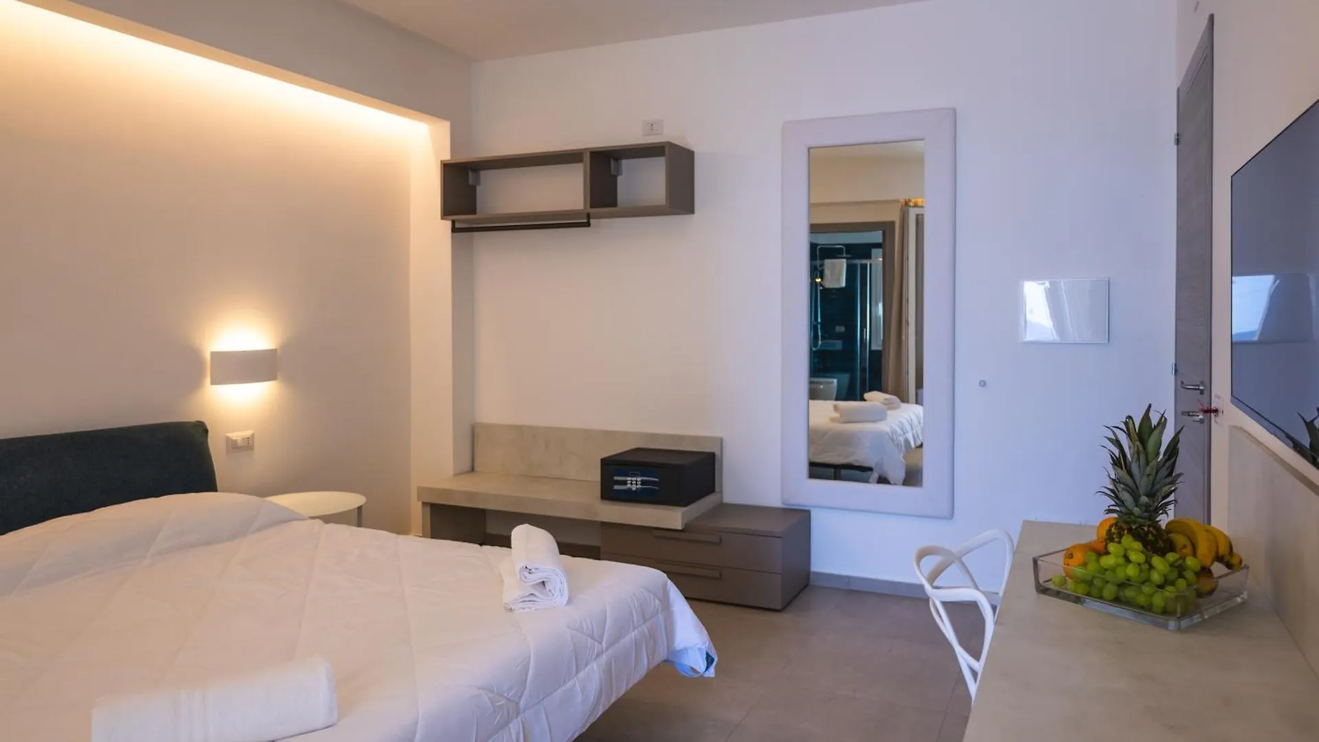 Atena Room Letojanni Italia