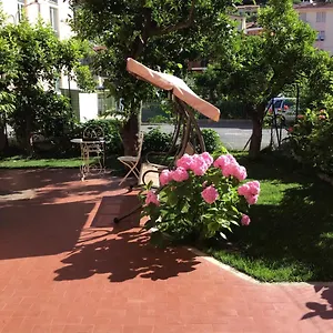 casa-luigia-rooms-mtb-in-finalborgo.hotelitalianriviera.com/