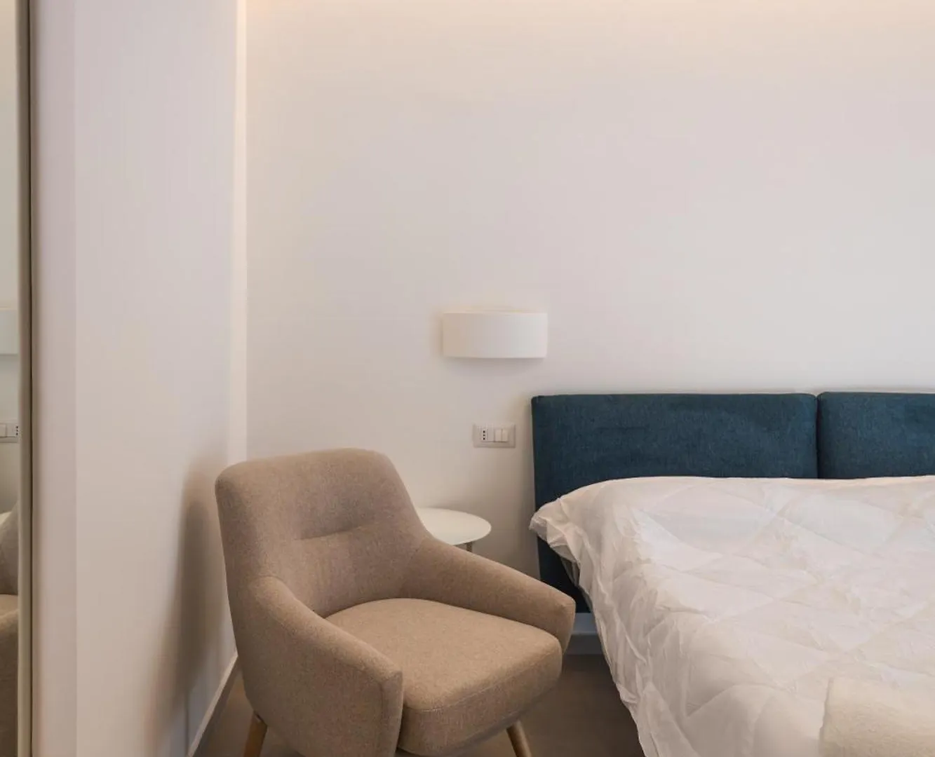 Atena Room Letojanni